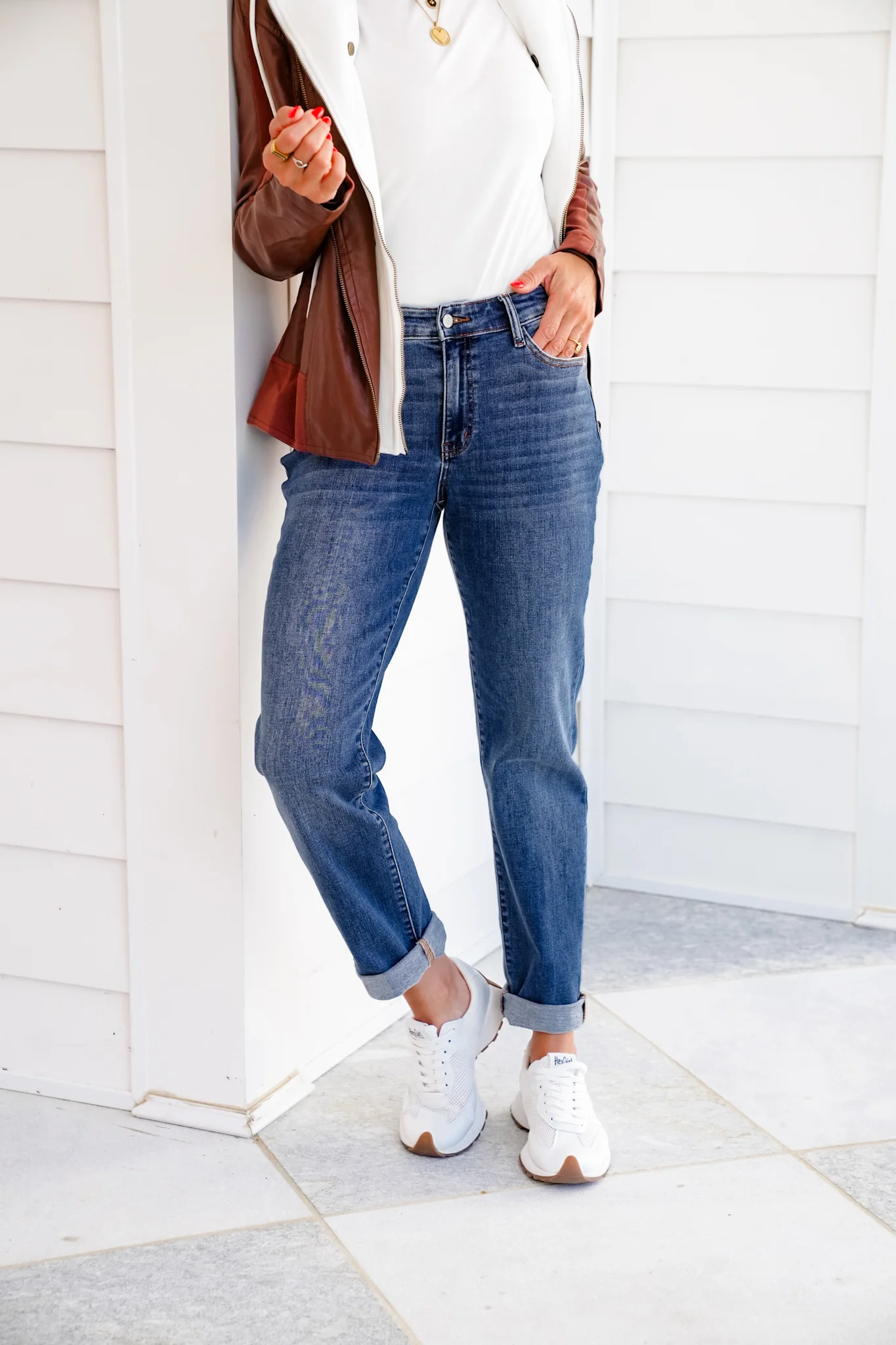 Judy Blue Mid Rise Medium Wash Classic Cuffed Boyfriend Jeans - Image 14