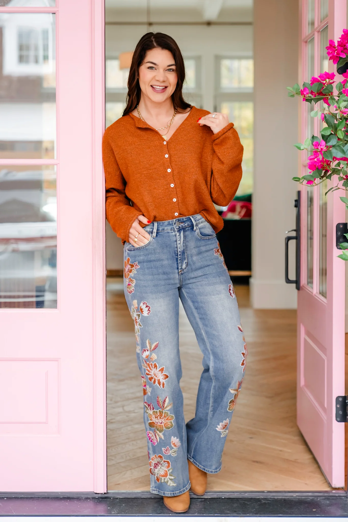 Medium Washed High Waist Jeans with Flower Embroidery - Image 2