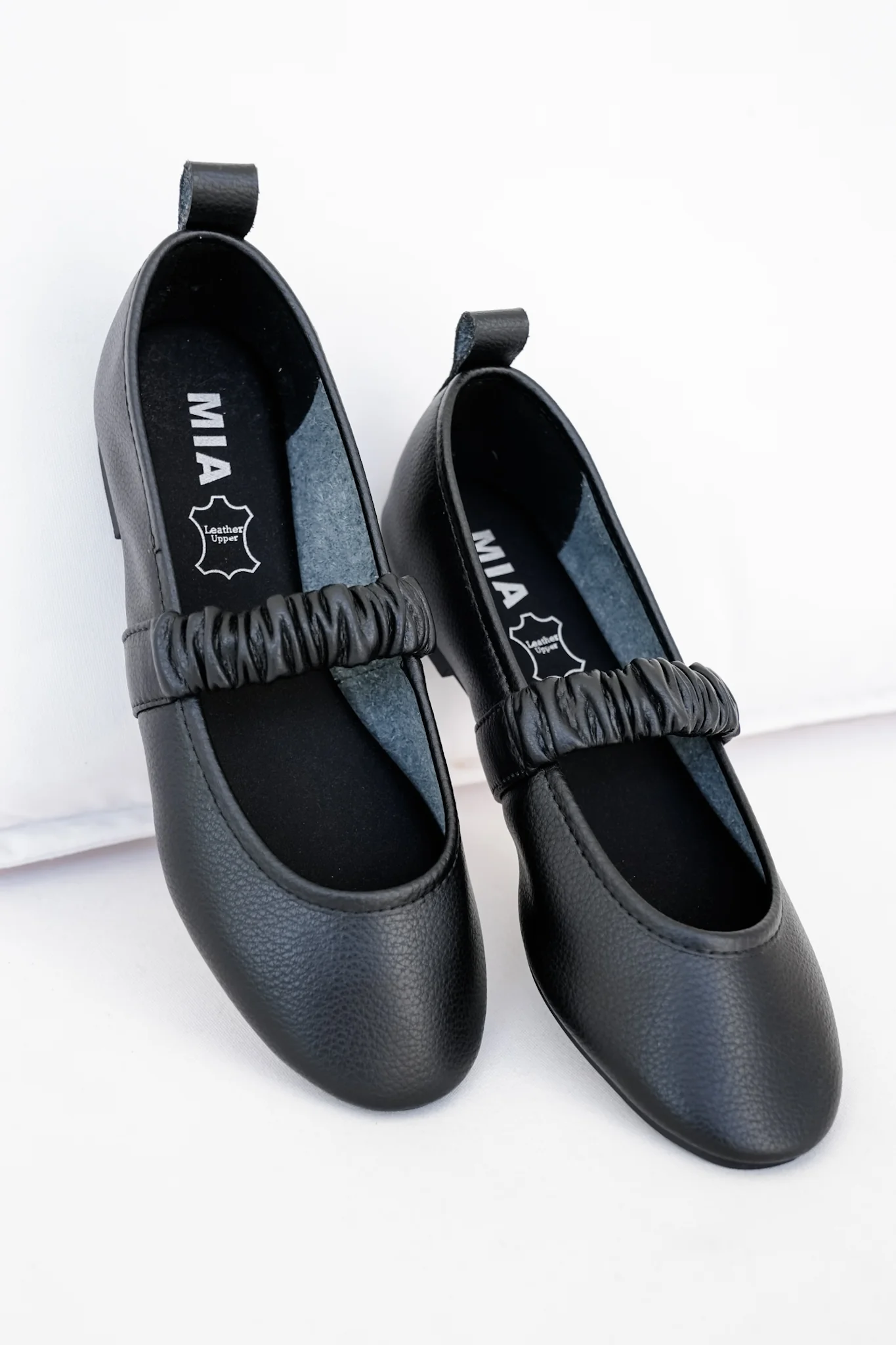 MIA Textured Ballet Flat with Scrunched Elastic Strap - Image 4