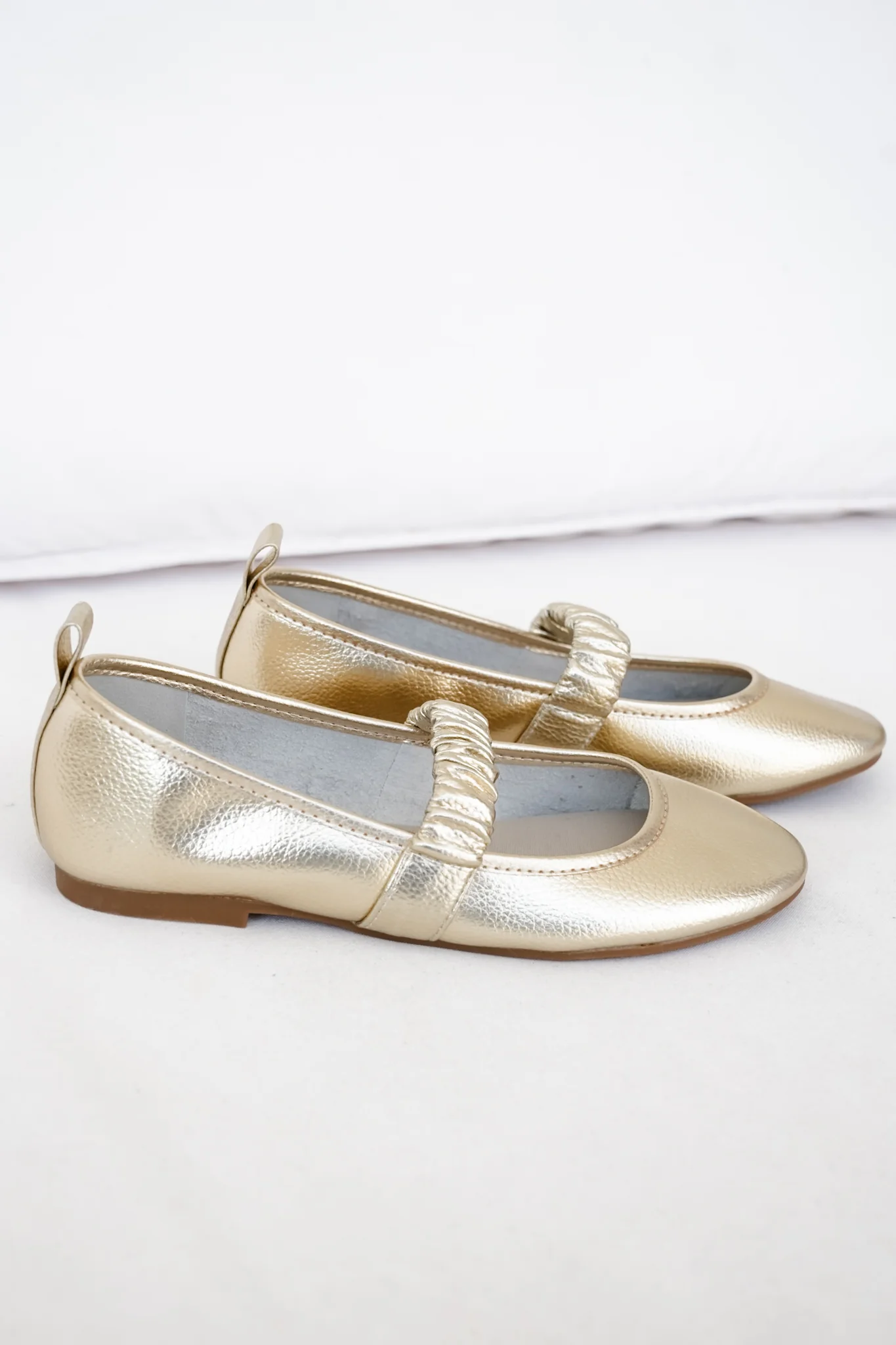 MIA Textured Ballet Flat with Scrunched Elastic Strap - Image 7