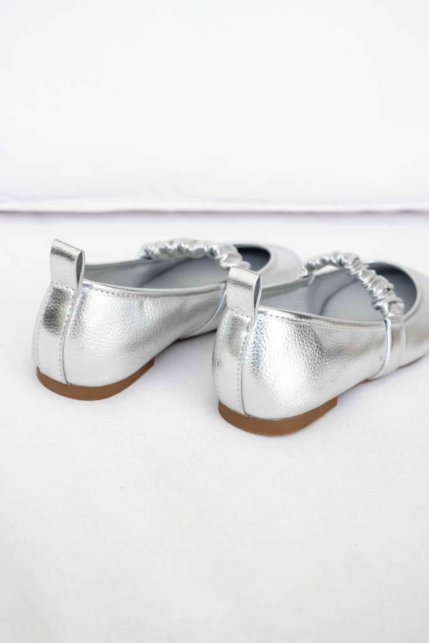 MIA Textured Ballet Flat with Scrunched Elastic Strap - Image 9