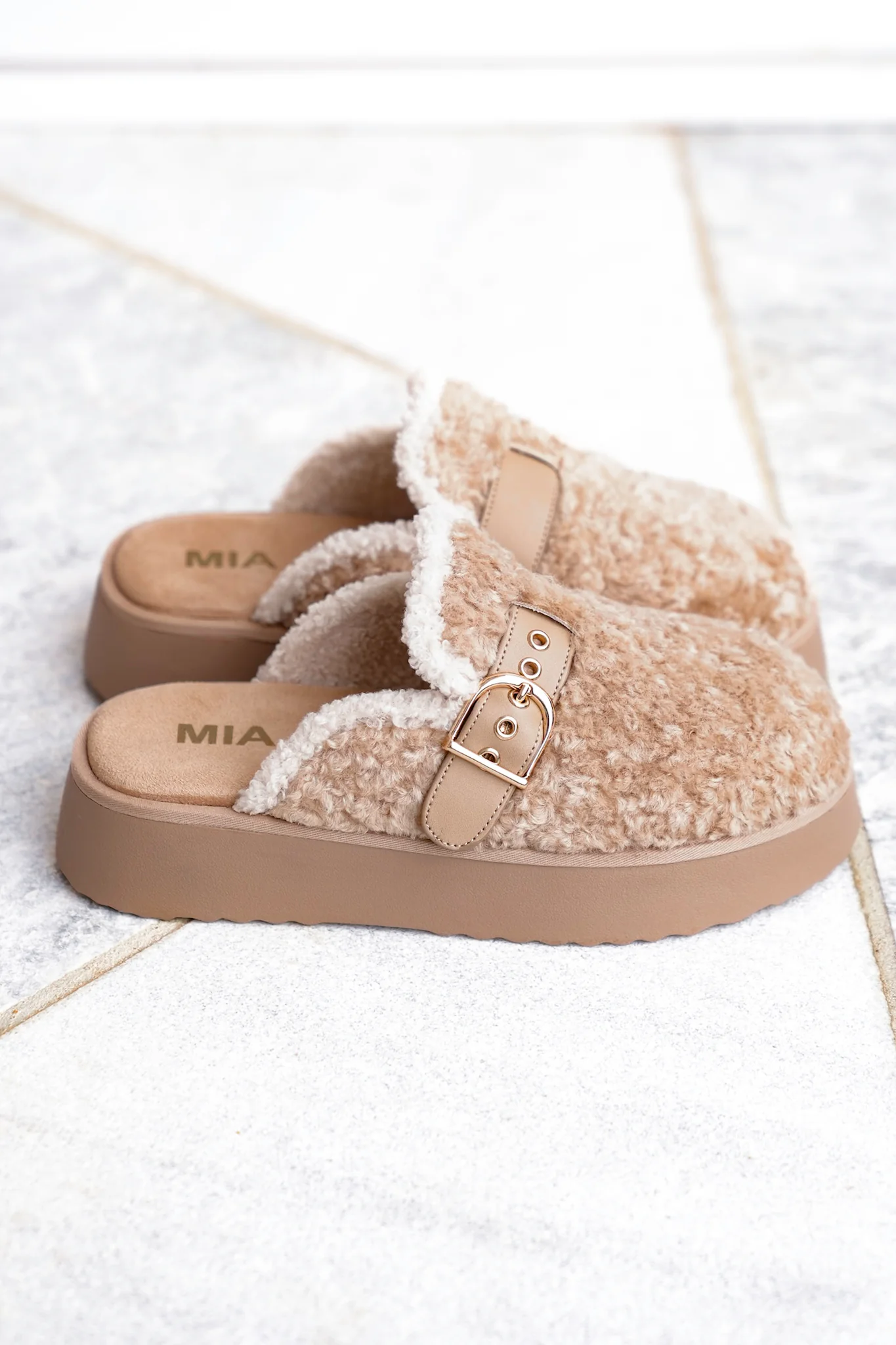 MIA Vegan Shearling Slip On Platform Mule - Image 5