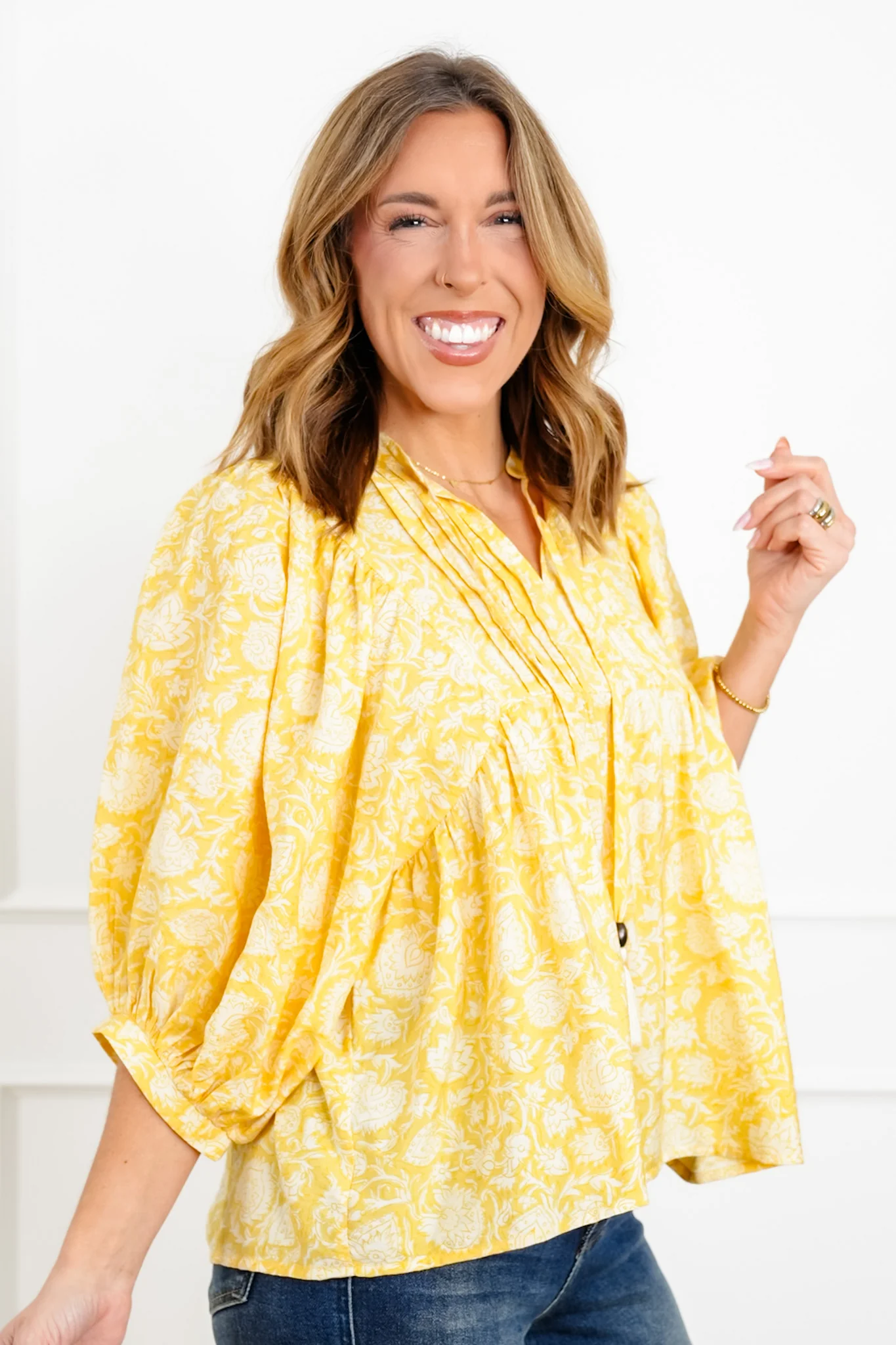 Plus/Reg Flower Print 3/4 Sleeve V Neck Blouse - Image 3