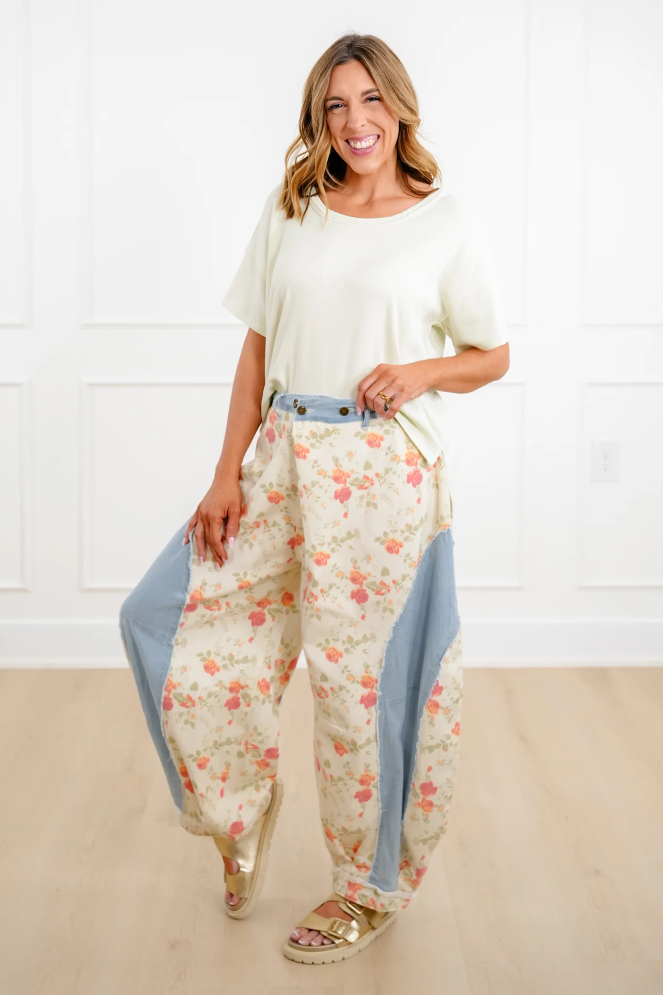 POL Solid Short Sleeve High Low Top - Image 5