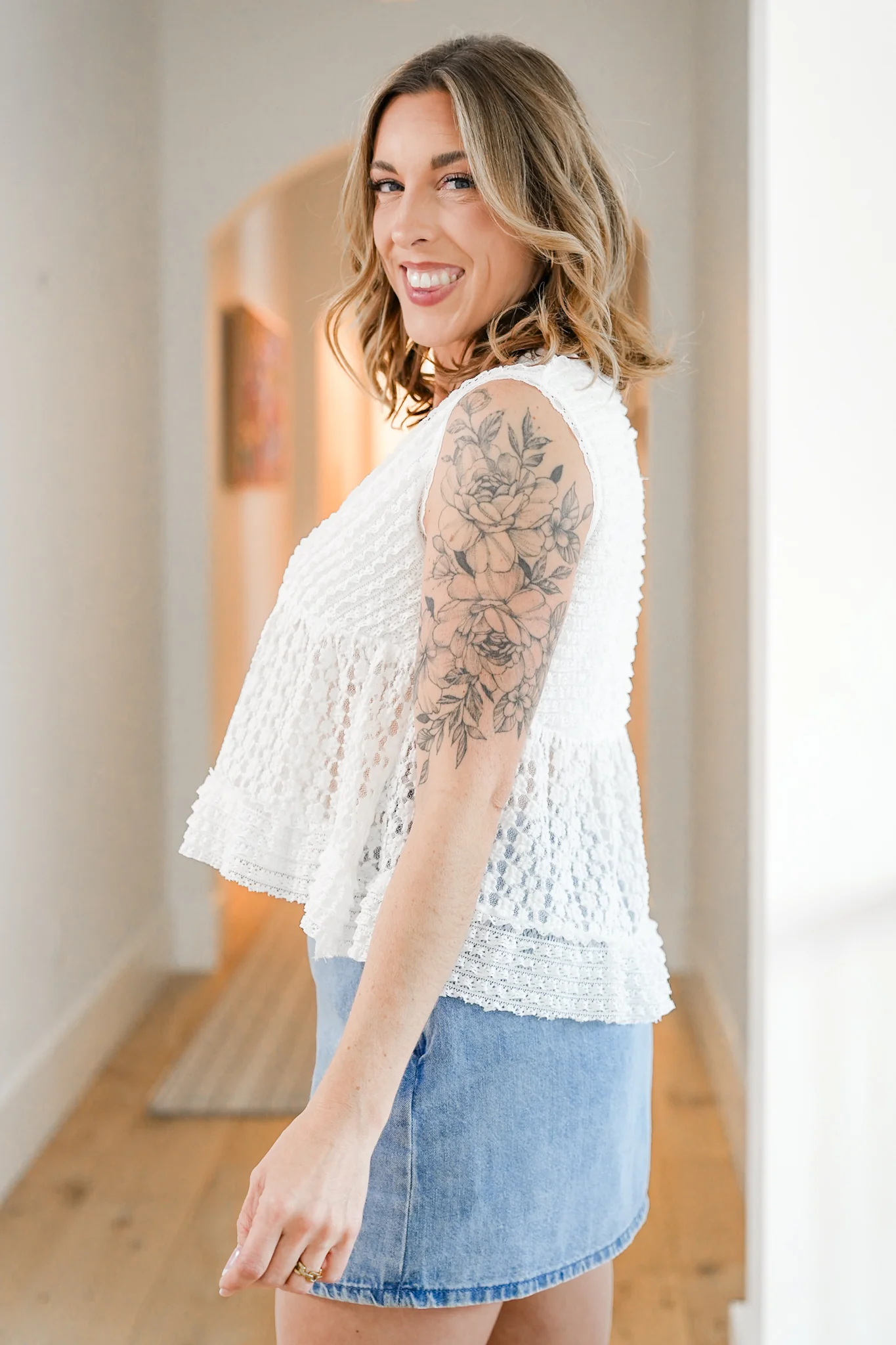 POL Textured Sleeveless V Neck Top with Lace - Image 2