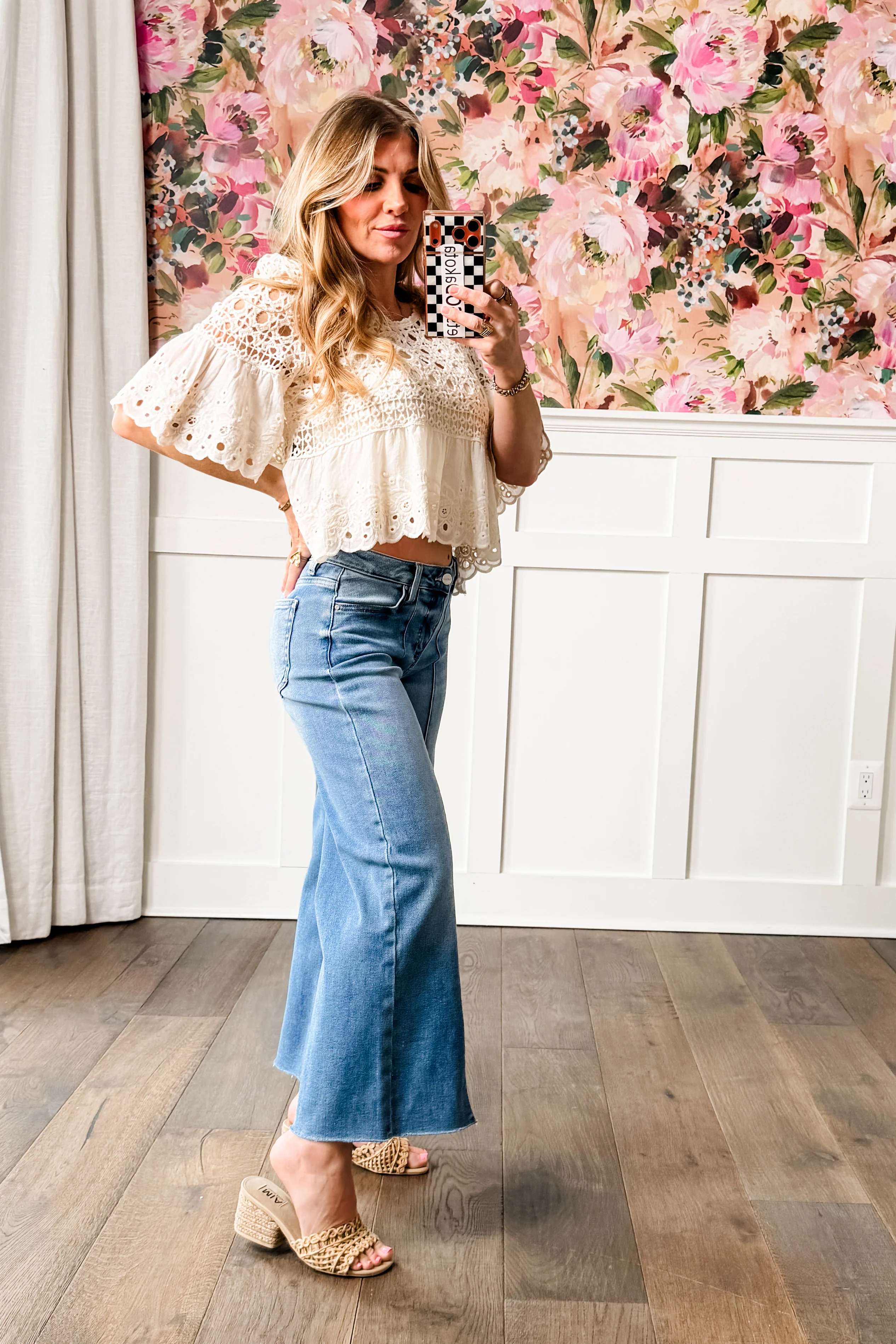 Risen Mid Rise Medium Wash Tummy Control Cropped Wide Leg Jeans with Front Slit - Image 4