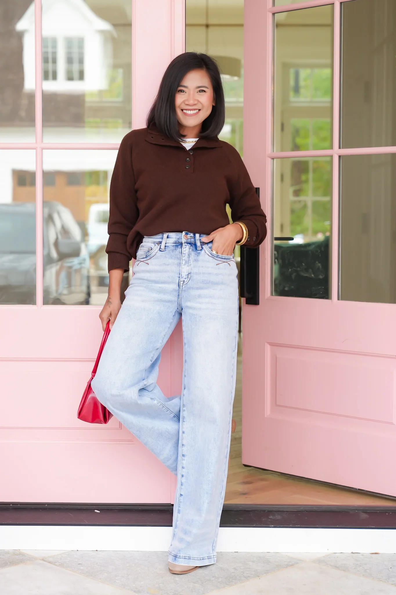 Saige High Rise Light Wash Tummy Control Wide Leg Jeans - Image 2