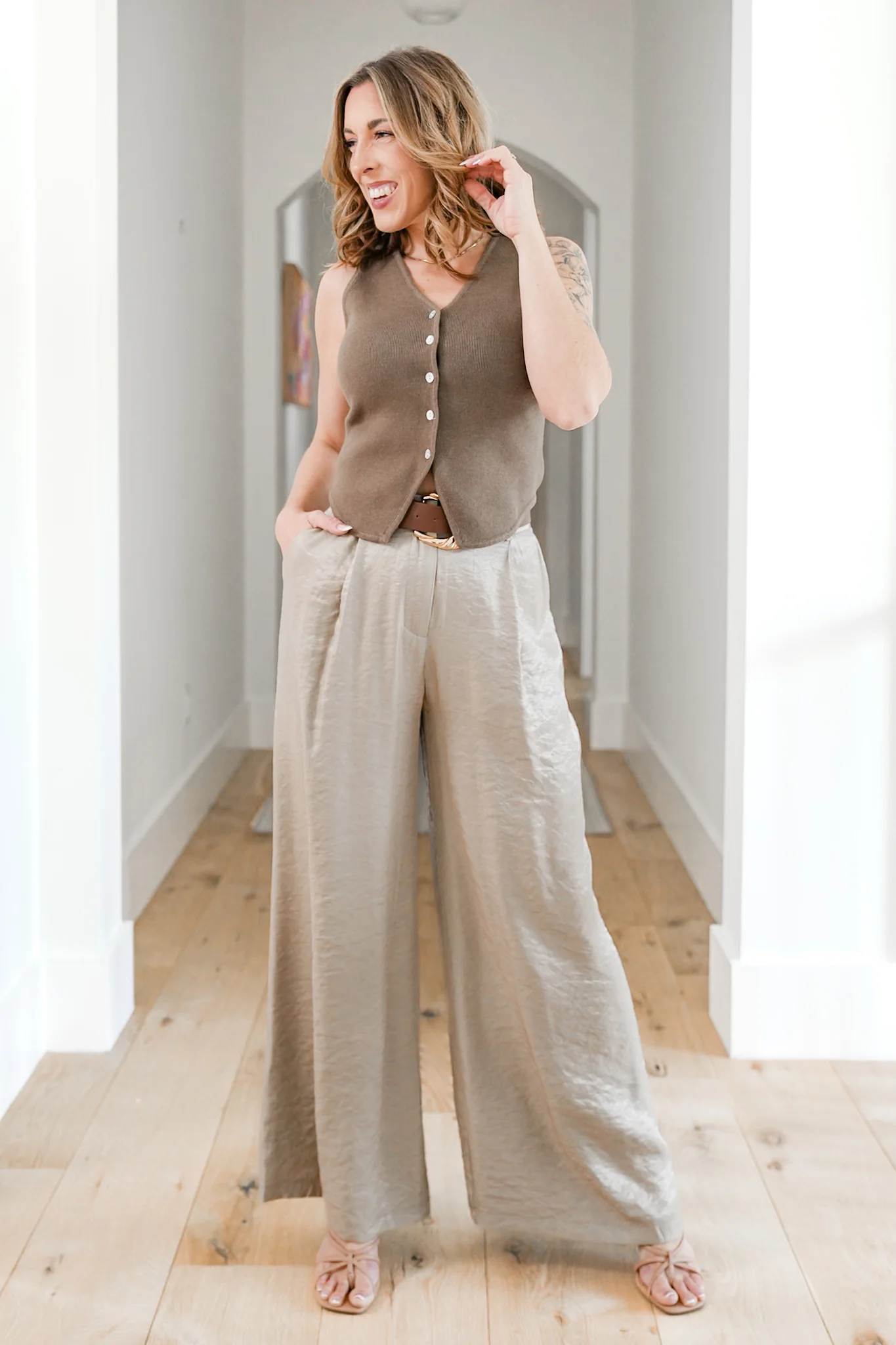 Satin Pleated Wide Leg Pants with Belt - Image 4