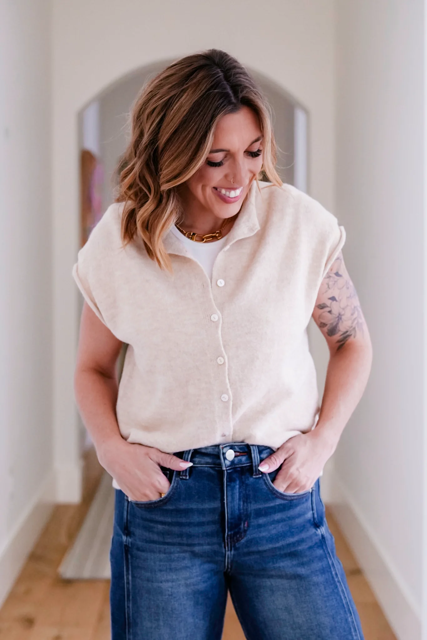 Sleeveless Button Down Sweater Vest - Image 5