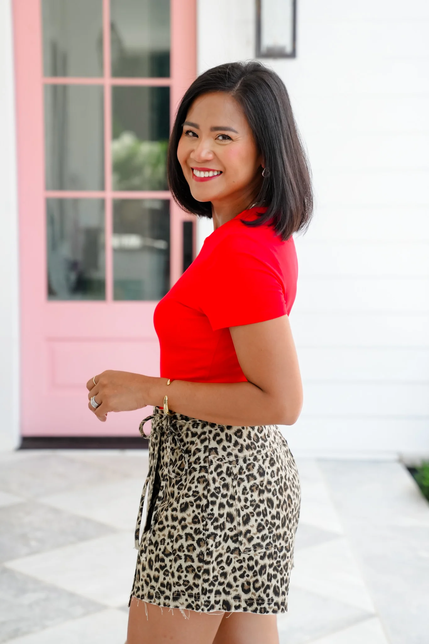 Solid Short Sleeve Round Neck Bodysuit - Image 3
